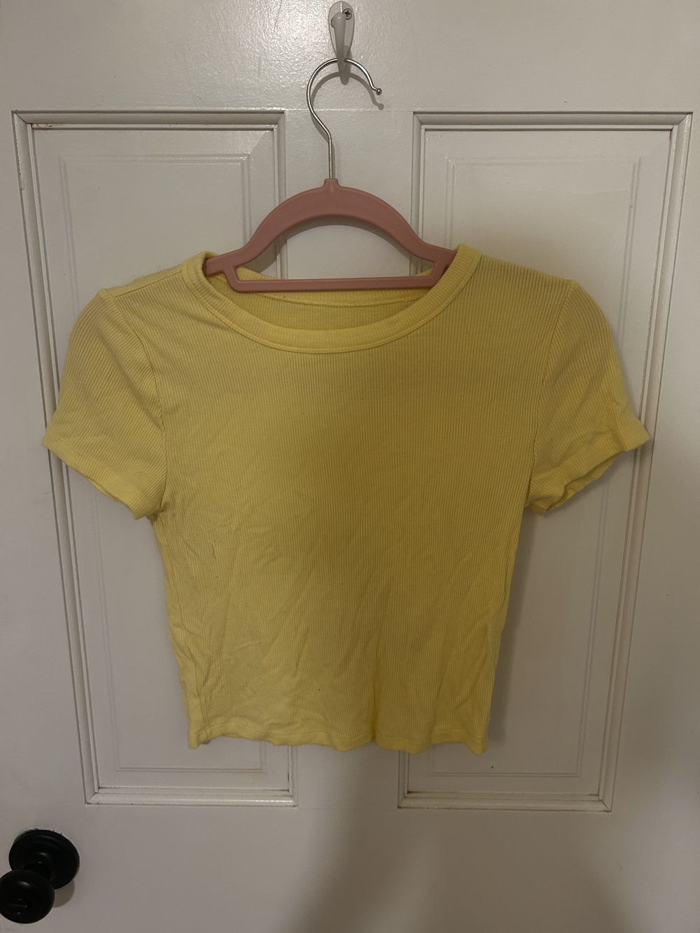 American Eagle Outfitters Yellow Ribbed Short Sleeve Tee